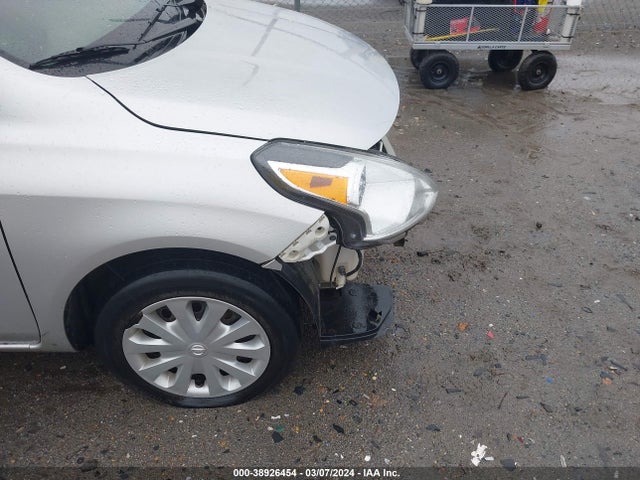 Nissan Versa 1.6 S+ 2018 3N1CN7AP5JL814624 Image 14