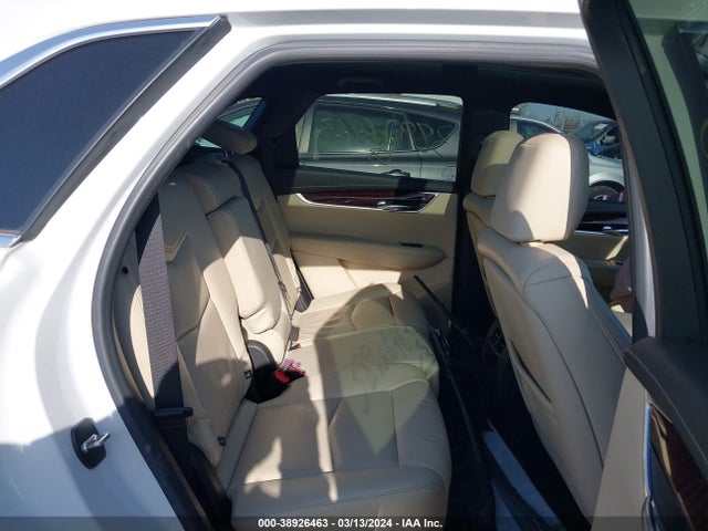 Cadillac XT5 LUXURY 2018 1GYKNDRS4JZ161416 Image 8