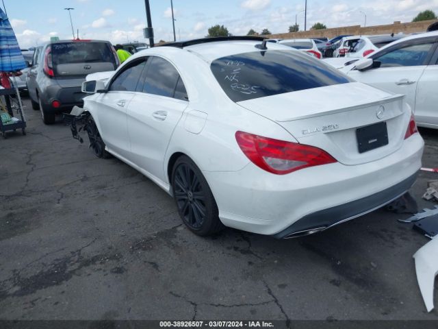 WDDSJ4EB5KN720025 Mercedes-Benz CLA 250