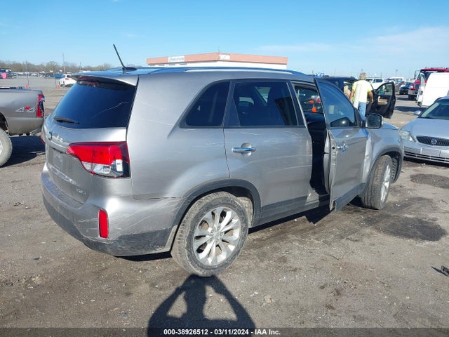 KIA Sorento Ex V6 2015 5XYKU4A71FG651558 Image 4