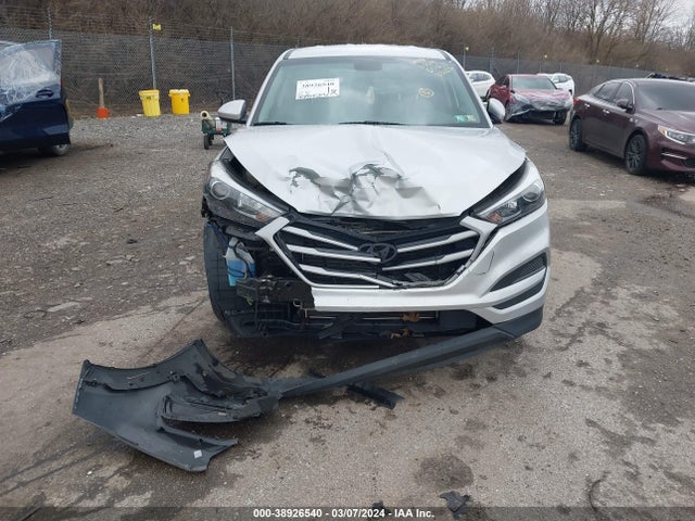 Hyundai TUCSON SE 2018 KM8J2CA41JU830672 Image 12
