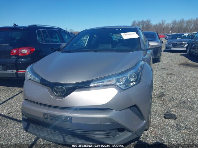 Toyota C-HR LE 2019 NMTKHMBX8KR099605 Image 12