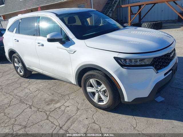 KIA SORENTO LX 2023 5XYRG4LC2PG194664 Image 1