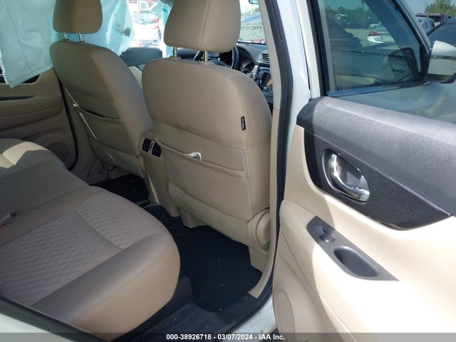 Nissan ROGUE SV 2018 KNMAT2MT8JP617991 Image 8