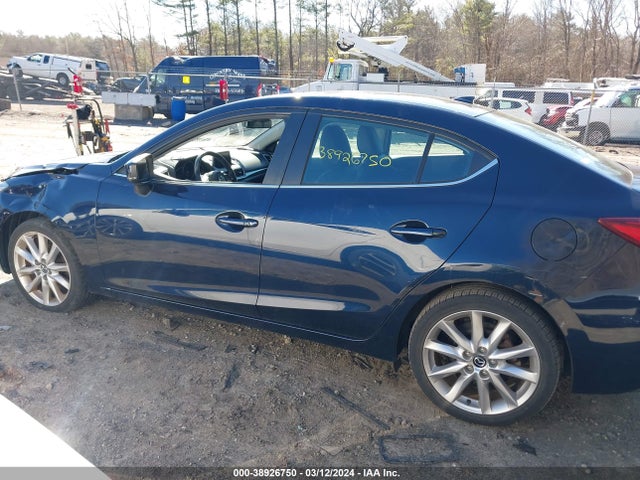 3MZBN1V70HM116911 Mazda Mazda3 Touring