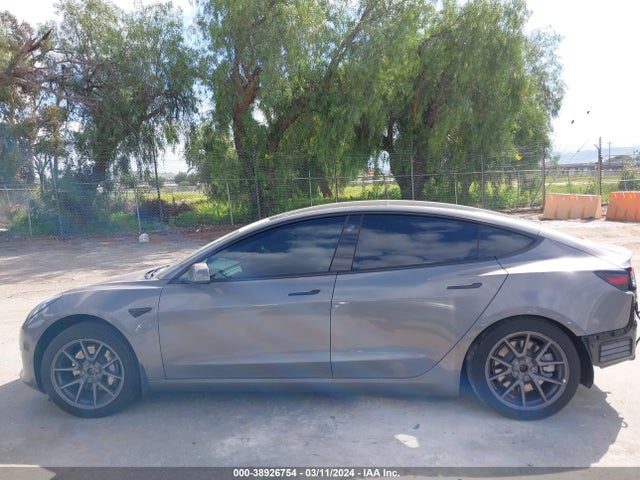 Tesla Model 3 Long Range Dual Motor All-wheel Drive 2022 5YJ3E1EB0NF163089 Image 15