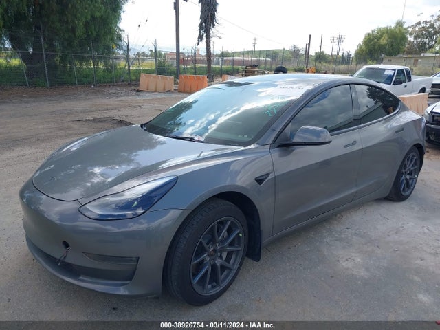 Tesla Model 3 Long Range Dual Motor All-wheel Drive 2022 5YJ3E1EB0NF163089 Image 2
