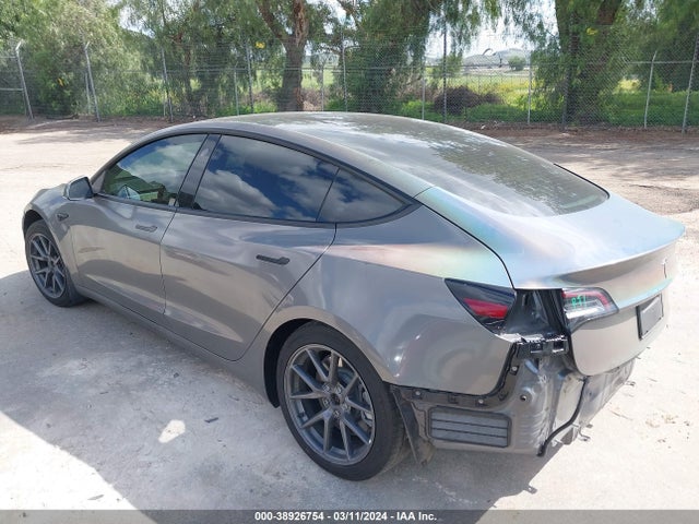 Tesla Model 3 Long Range Dual Motor All-wheel Drive 2022 5YJ3E1EB0NF163089 Image 3