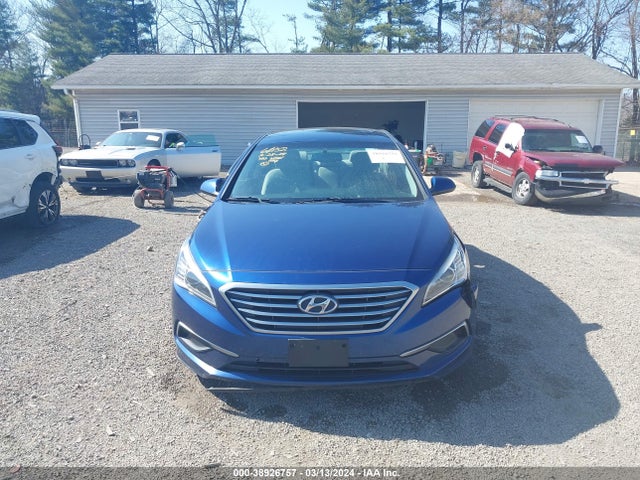 Hyundai SONATA SE 2016 5NPE24AF7GH345985 Image 12