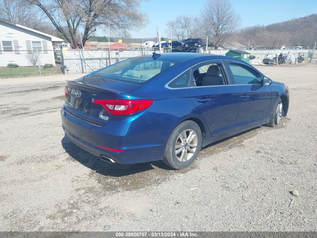 Hyundai SONATA SE 2016 5NPE24AF7GH345985 Image 4