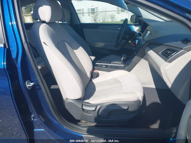 Hyundai SONATA SE 2016 5NPE24AF7GH345985 Image 5