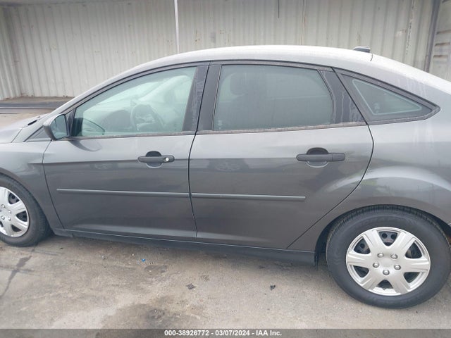 Ford FOCUS S 2016 1FADP3E23GL347653 Image 14
