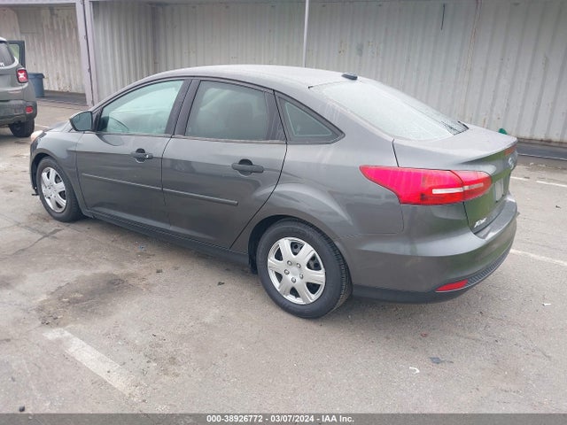Ford FOCUS S 2016 1FADP3E23GL347653 Image 3