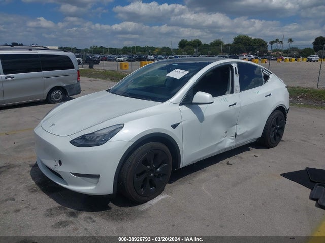 5YJYGDEE5LF039781 Tesla Model Y Long Range Dual Motor All-wheel Drive