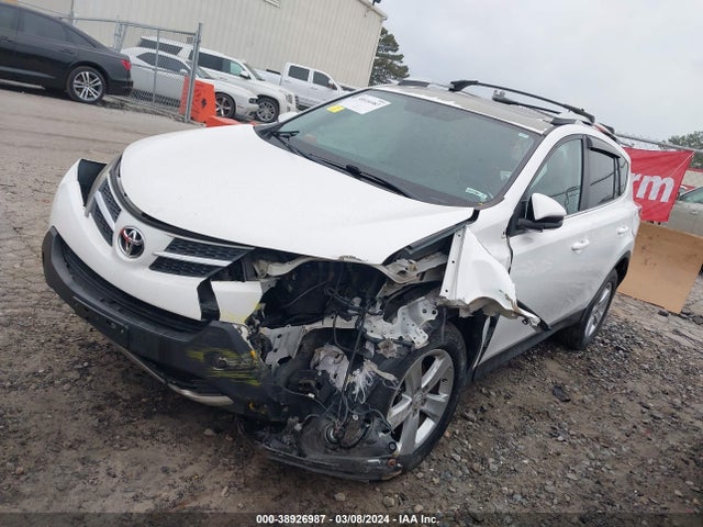 Toyota Rav4 Xle 2014 2T3RFREV3EW166756 Image 2