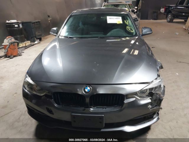 WBA8A3C57JA486937 BMW 320i Xdrive