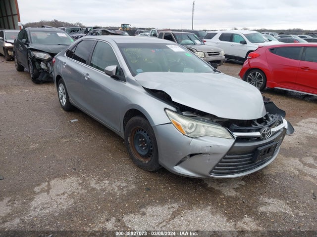 Toyota CAMRY LE 2015 4T4BF1FK0FR466617 главное изображение
