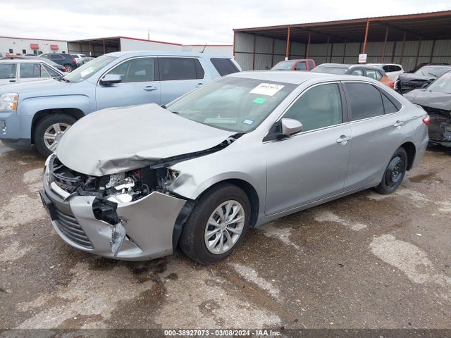 Toyota CAMRY LE 2015 4T4BF1FK0FR466617 Image 2