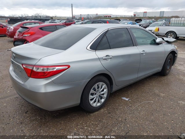 Toyota CAMRY LE 2015 4T4BF1FK0FR466617 Image 4