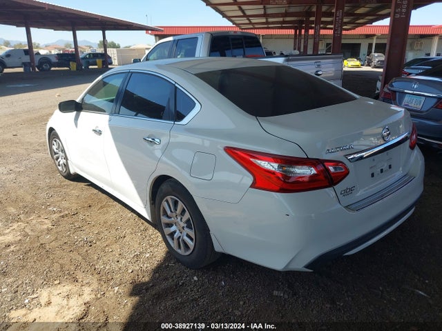 Nissan Altima 2.5 S 2016 1N4AL3AP3GC221745 Image 3