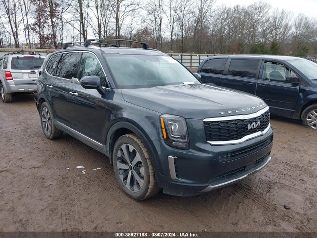 KIA Telluride S 2022 5XYP64HC2NG226836 Image 1