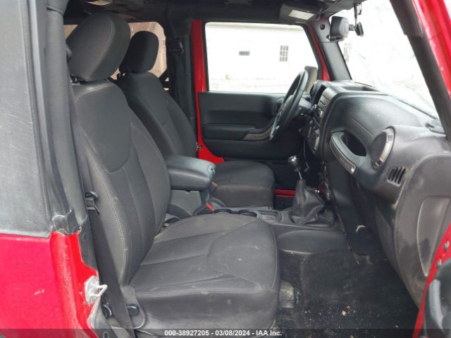 1C4AJWAG9HL568211 Jeep Wrangler Sport 4x4