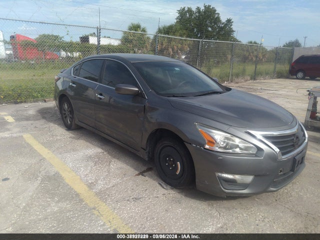 Nissan Altima 2.5 S 2015 1N4AL3AP7FN914577 Image 1