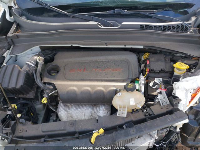 ZACCJAAT1GPD86876 Jeep Renegade Sport