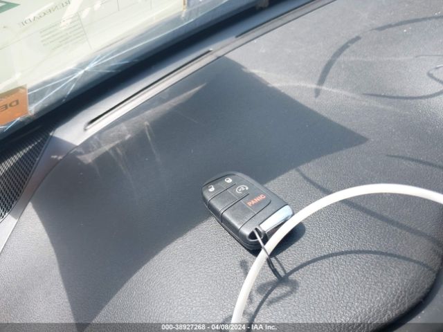 ZACCJAAT1GPD86876 Jeep Renegade Sport