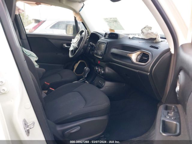 ZACCJAAT1GPD86876 Jeep Renegade Sport