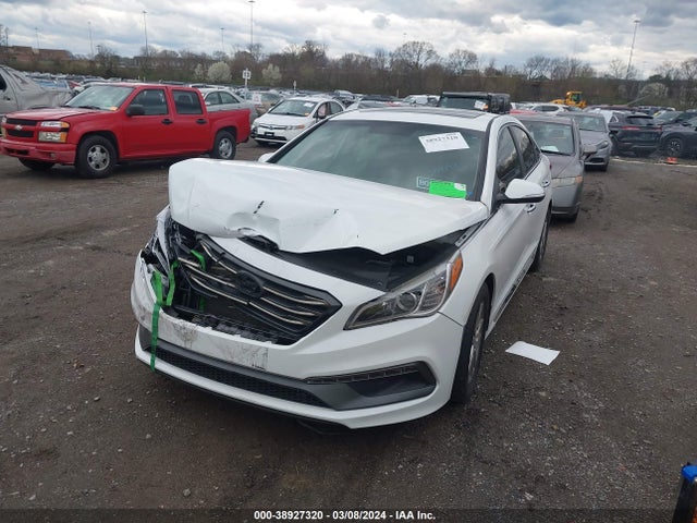 Hyundai Sonata Sport 2017 5NPE34AF9HH538511 Image 2