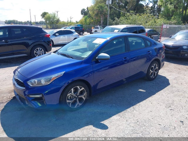 KIA Forte Lxs 2019 3KPF24AD4KE011915 Image 2