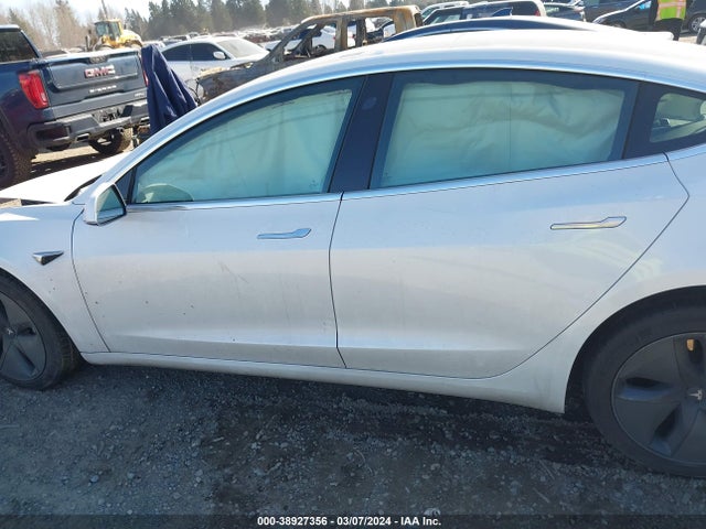 5YJ3E1EA7LF800340 Tesla Model 3 Standard Range Plus Rear-wheel Drive/standard Range Rear-wheel Drive