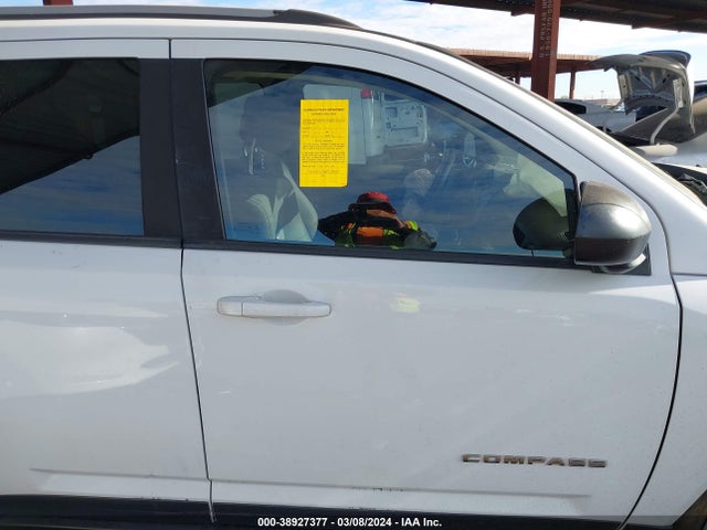 Jeep Compass Sport 2016 1C4NJCBA2GD688936 Image 13