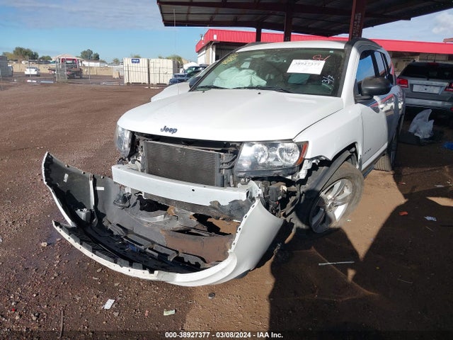 Jeep Compass Sport 2016 1C4NJCBA2GD688936 Image 2