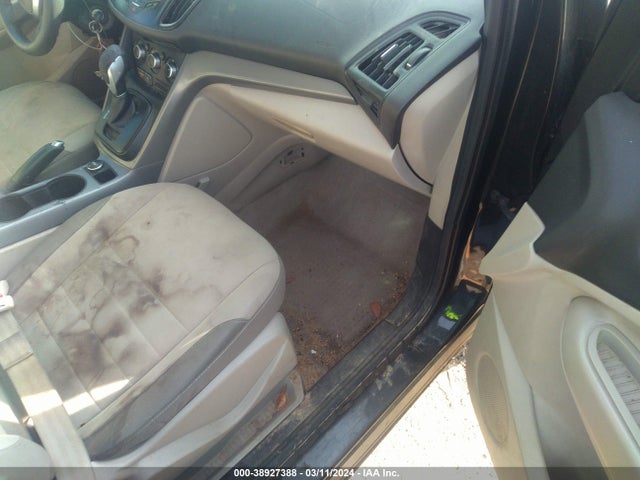 Ford ESCAPE SE 2015 1FMCU0G9XFUB32816 Image 5