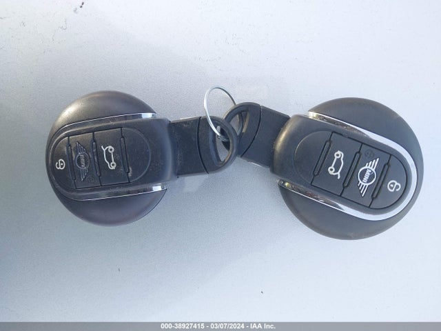 2019 MINI CONVERTIBLE WMWWG5C52K3D01588 Photo 10