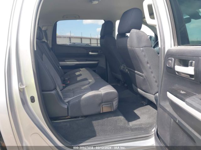 5TFDW5F15KX782609 Toyota Tundra Sr5 5.7l V8