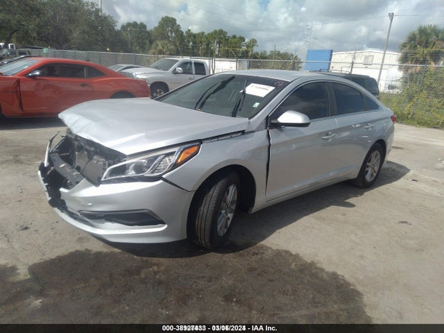 Hyundai SONATA 2017 5NPE24AF3HH476512 Image 2