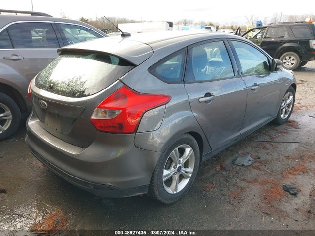 Ford FOCUS SE 2014 1FADP3K27EL310039 Image 4