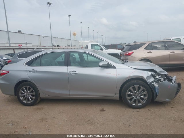 Toyota CAMRY XLE 2017 4T1BF1FKXHU644286 Image 13