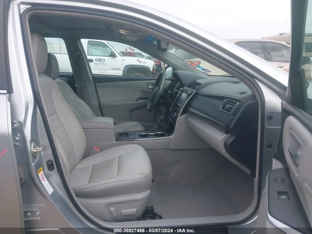 Toyota CAMRY XLE 2017 4T1BF1FKXHU644286 Image 5
