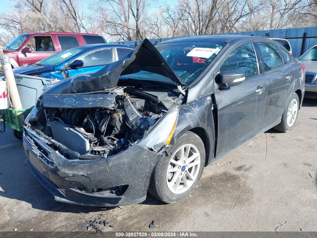 Ford FOCUS SE 2017 1FADP3F21HL295889 Image 2