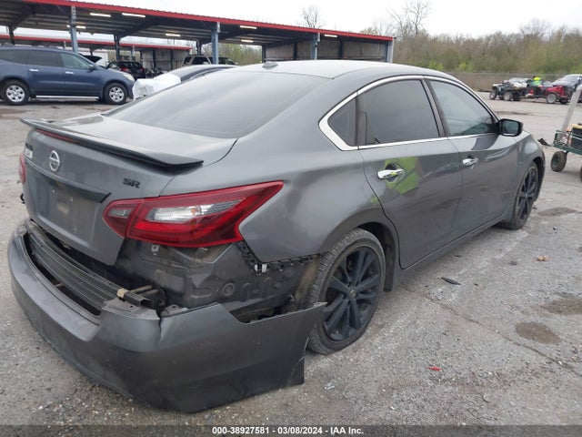 Nissan Altima 2.5 Sr 2018 1N4AL3AP8JC229749 Image 4
