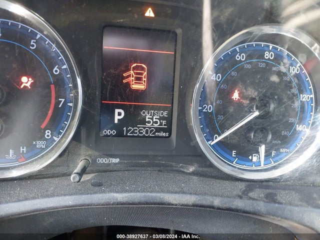 Toyota COROLLA LE 2017 5YFBURHE8HP697789 Image 16