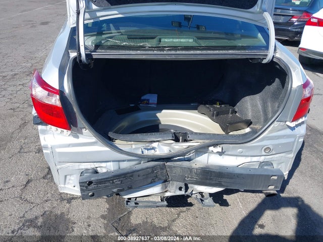 Toyota COROLLA LE 2017 5YFBURHE8HP697789 Image 18