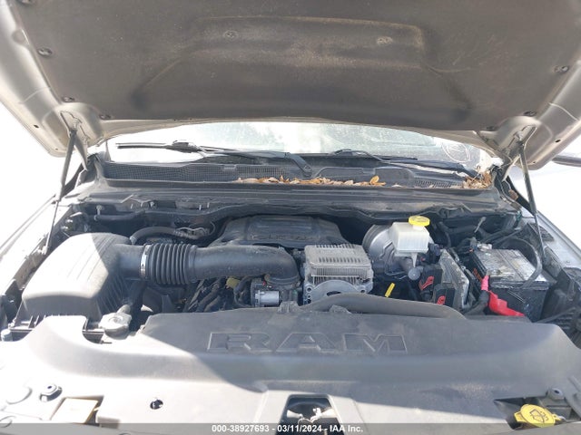 RAM 1500 Limited  4x4 5'7 Box 2019 1C6SRFHT2KN876128 Image 10