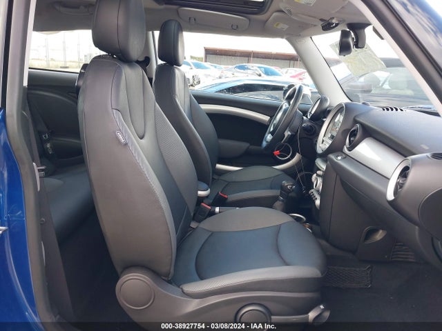 2007 MINI COOPER WMWMF33587TT54234 Photo 4