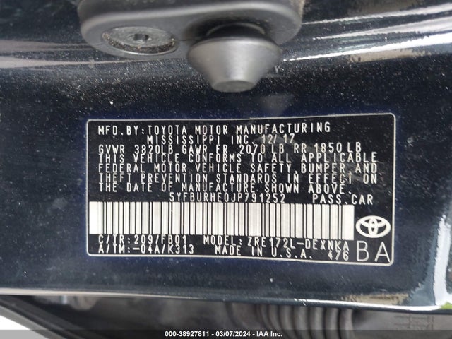 Toyota COROLLA LE 2018 5YFBURHE0JP791252 Image 9