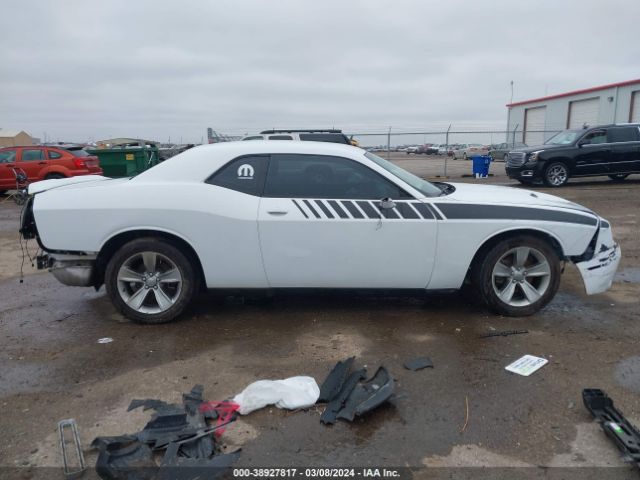 2C3CDZAG9JH242501 Dodge Challenger Sxt